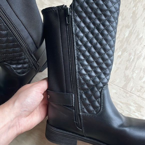 Girls boots - Picture 8 of 8